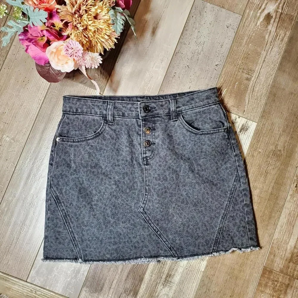 JUSTICE Size 16 Black Raw Hem Denim Skort Leopard Print NWOT